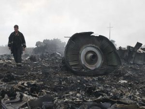 malaysia-flight-mh17-black-box-may-now-be-in-moscow1