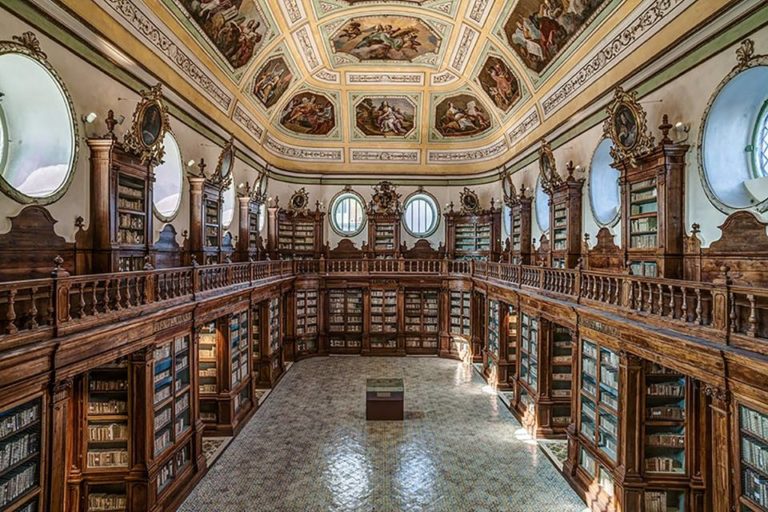 A Caccia Di Bellezza: Le 10 Biblioteche Storiche Più Belle D’Italia